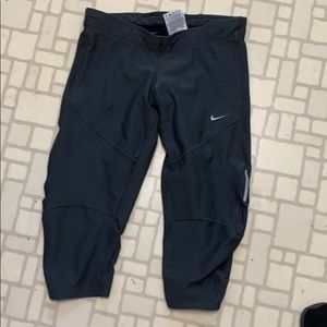 Nike Dri-fit Capri legging XS